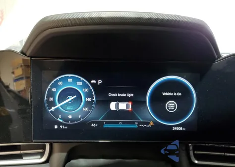 2023 Hyundai Elantra Sel from USA, damaged, VIN 5NPLS4AG3PH113996